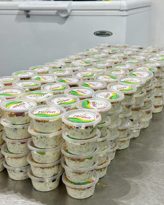 50 Bowls Of 150ml of Mini Exotic Berry Parfait