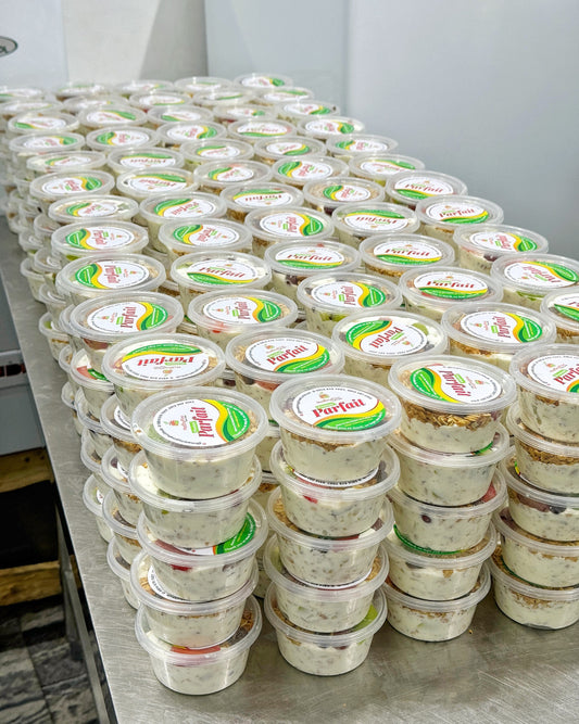 100 bowls of 150ml Mini Exotic Berry Parfait