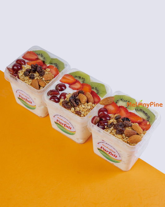 3 Bowls Of 500ml Exotic Berry Parfait