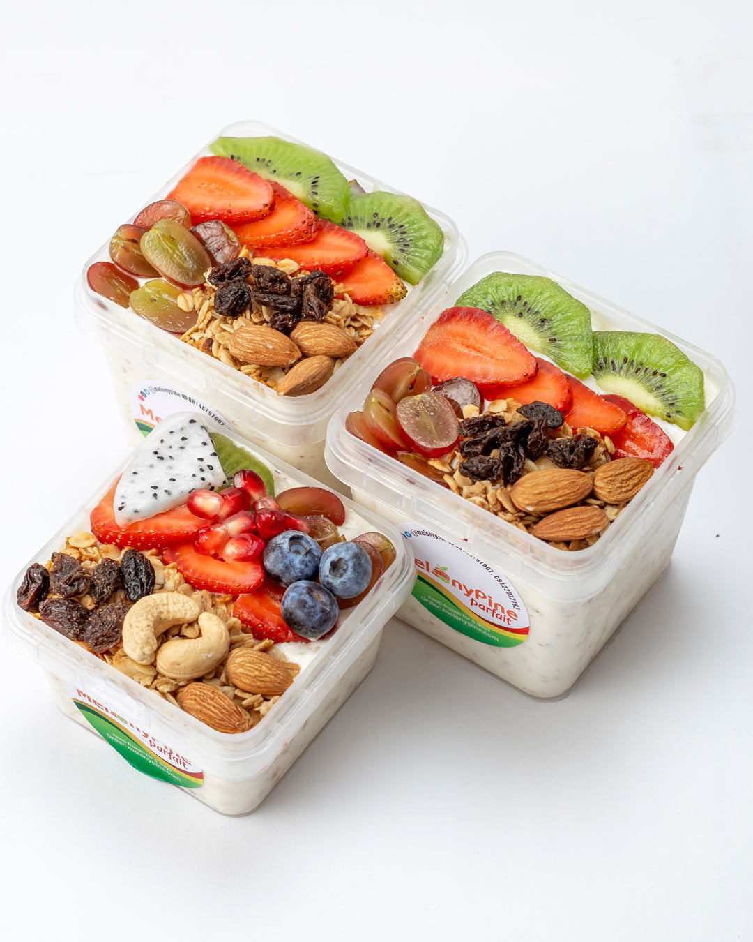 2 bowls of 500ml Exotic Berry Parfait and 1 bowl of 330ml Tropical Deluxe Parfait