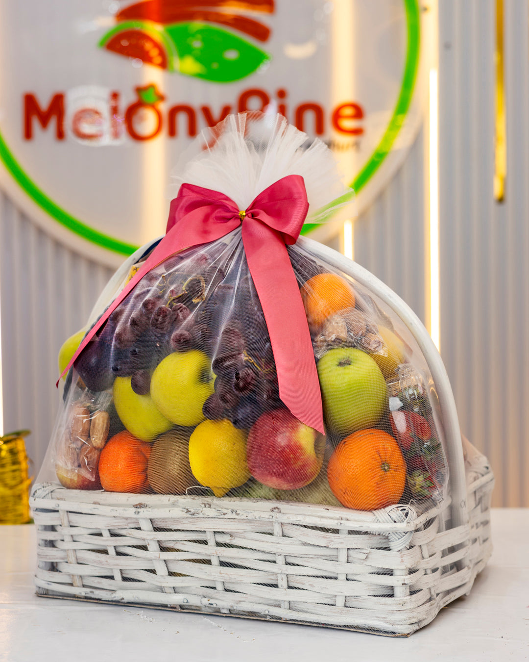 LUXURY MAXI FRUITS HAMPER